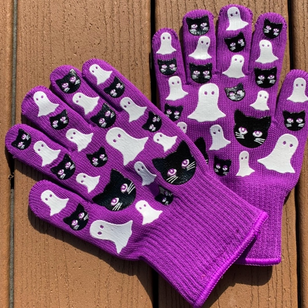 πTARA TESHER TEMPTATIONS OVEN GLOVES βGHOST CATSβ SIZE SMALL/MED NWTS!